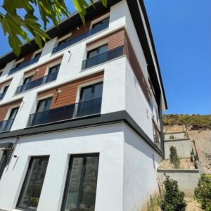 WhatsApp-Image-2024-10-17-at-17.17.46-473x650