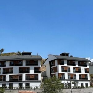 WhatsApp-Image-2024-10-17-at-17.17.49-1-768x579